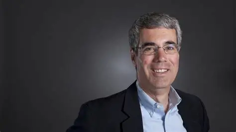 Bill Aulet, profesor del MIT Sloan y autor de Disciplined Entrepreneurship